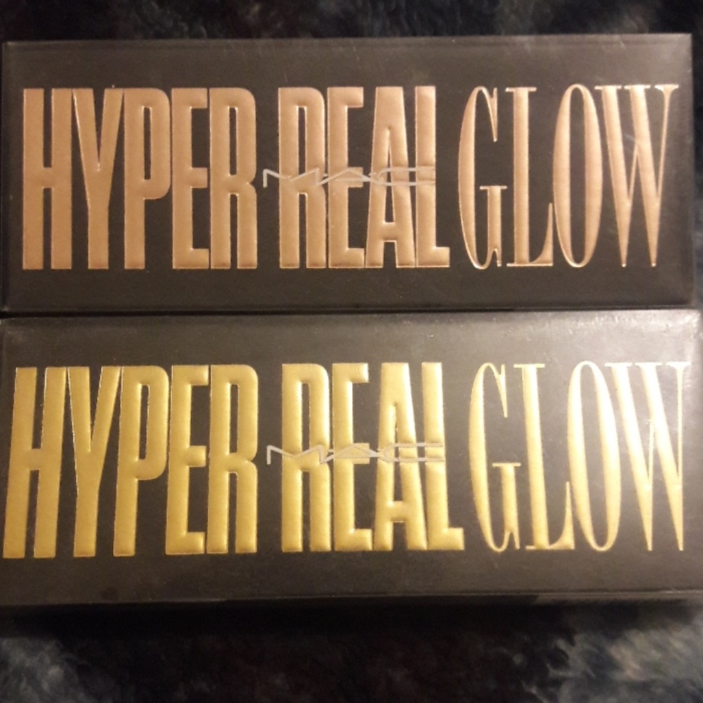 2 mac highlighter palettes